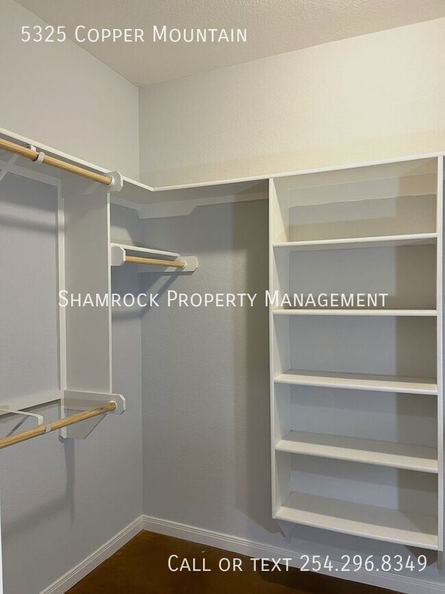 Building Photo - China Spring ISD 4 Bedroom