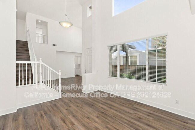 Building Photo - 34111 San Sebastian Ave