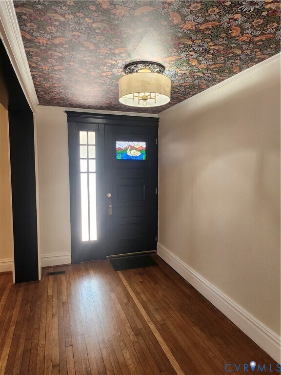 Building Photo - 4810 Grove Ave