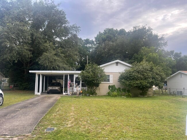 Primary Photo - 353 Edge Ave