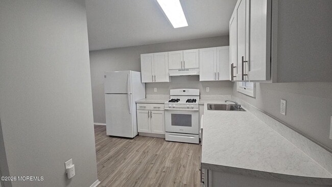 Building Photo - 1700 NJ-37
