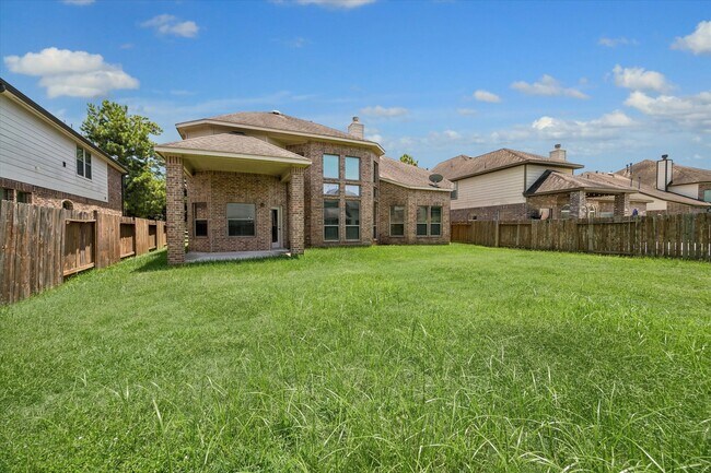 Building Photo - 13915 Sawmill Run Ln