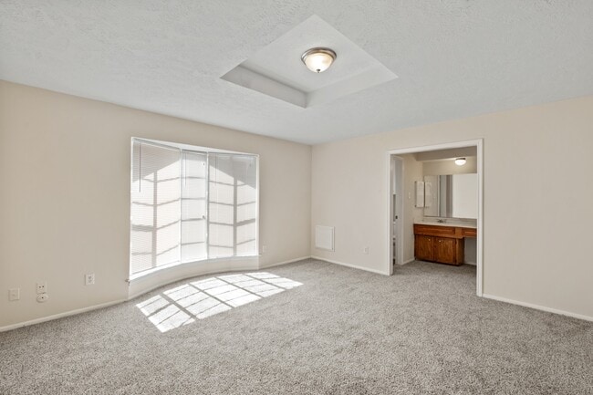 Building Photo - 13211 Gerrards Cross Dr