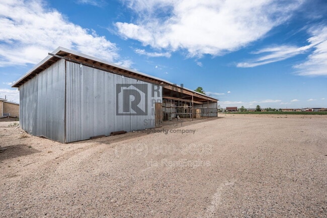 Building Photo - 26539 Gale Rd