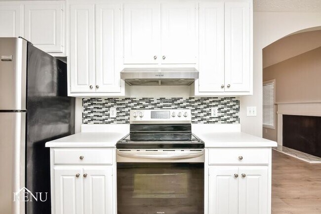 Building Photo - 1630 Rose Pointe Dr