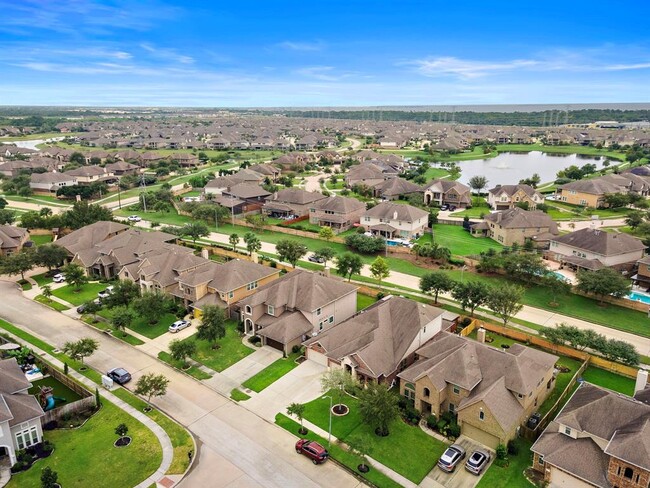 Building Photo - 4711 Salinas Ln