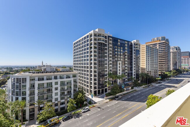 Building Photo - 10701 Wilshire Blvd