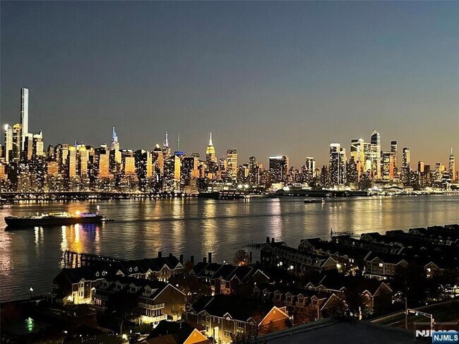 Building Photo - 7000 JFK Blvd E