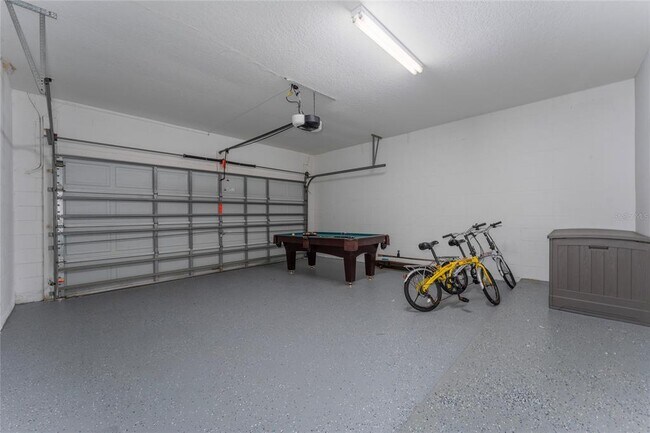 Building Photo - 1031 Solana Cir