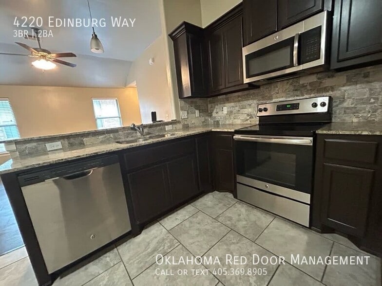 Building Photo - 4220 Edinburg Way