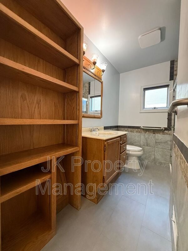 Building Photo - 2726 1st Ave N