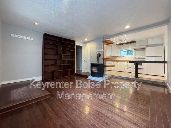 Building Photo - 1904 N 26th St