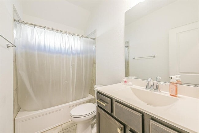 Building Photo - 13510 Dovetail Canyon Ct