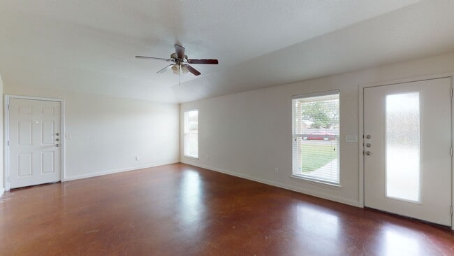 Building Photo - ALL STAINED CONCRETE FLOORING DUPLEX IN HA...