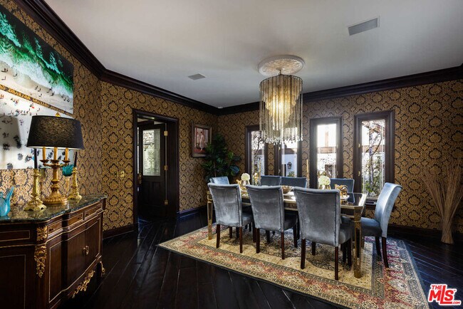 Building Photo - 11247 Briarcliff Ln