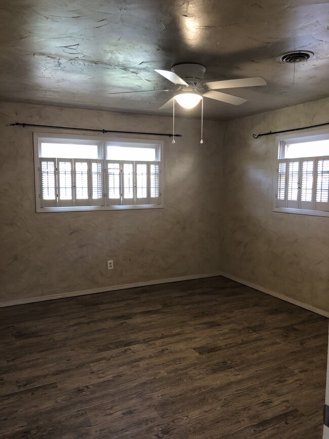 Building Photo - 3415 60th St