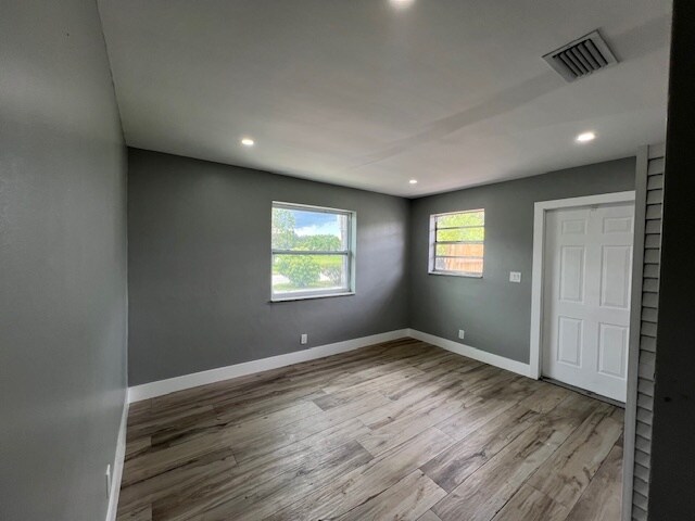 Building Photo - 5415 NW 22nd St