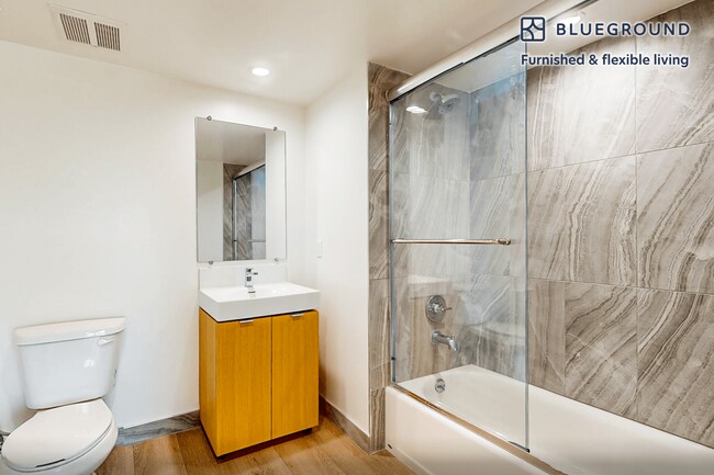 Building Photo - 1600 Venice Blvd.