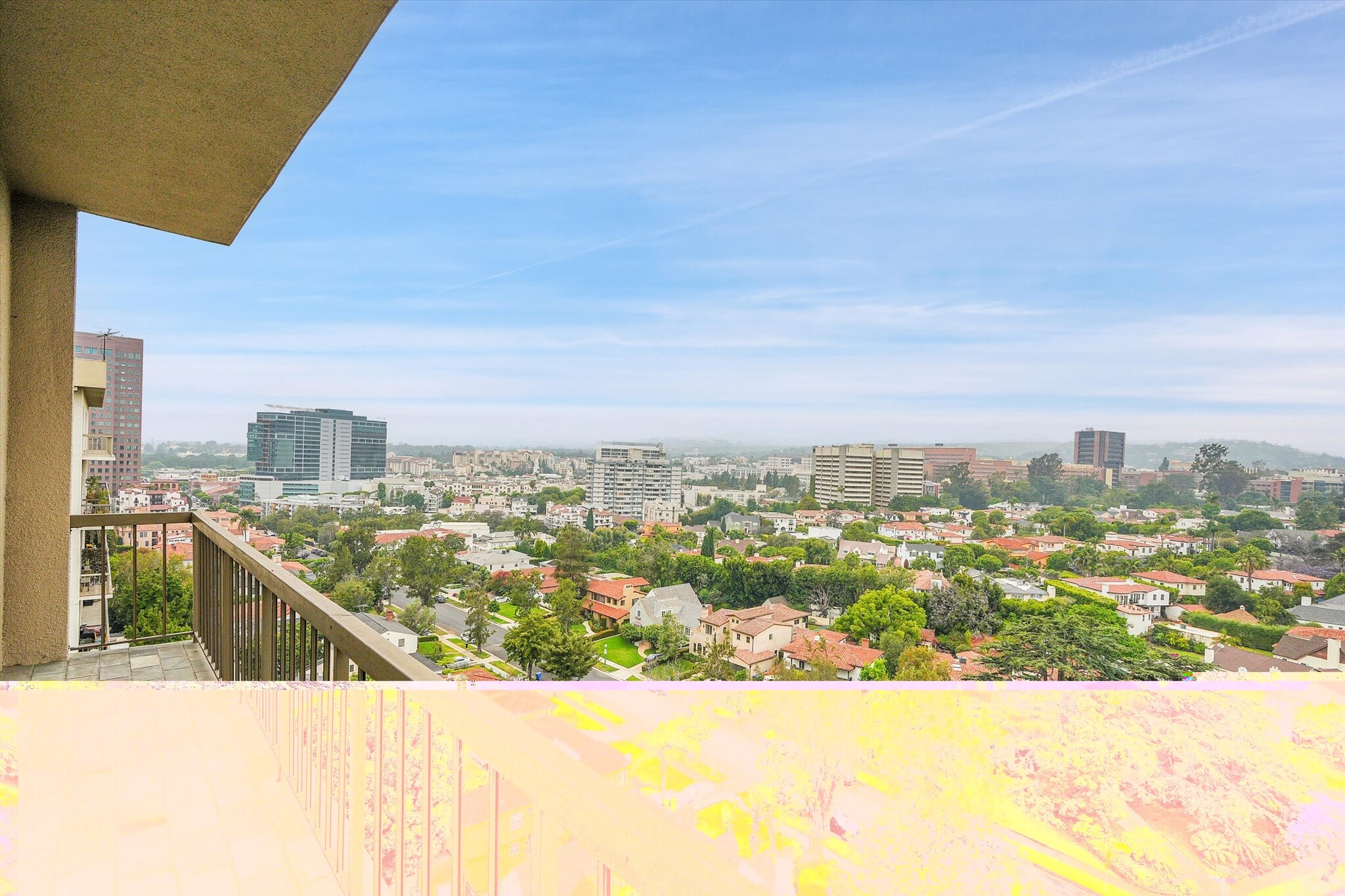 Building Photo - 10747 Wilshire Blvd