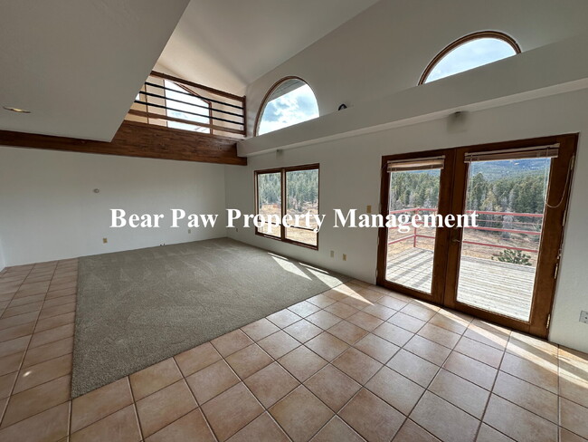 Building Photo - "Charming 1-Bedroom Duplex Retreat in Scenic Conifer!"