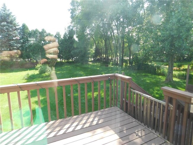 Building Photo - 698 Hanover Ct