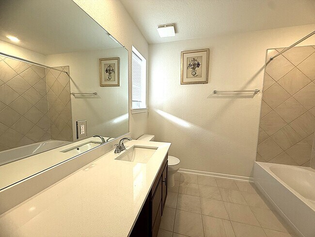 Building Photo - 21114 Montego Bay Dr