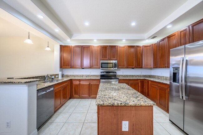 Building Photo - PRICE DROP!! Luxury Waterfront Living with Deeded Dock – Punta Gorda Isles