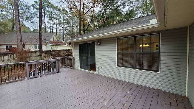 Building Photo - 4914 Ballygar Dr