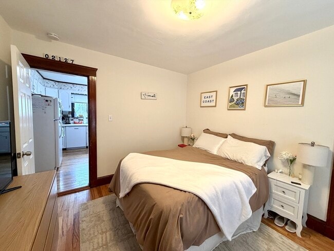 Building Photo - 3 Goldsmith Ave