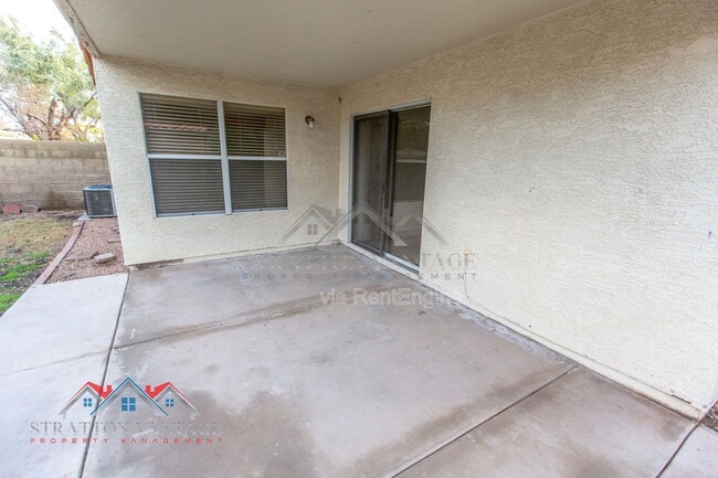 Building Photo - 3320 W Golden Ln