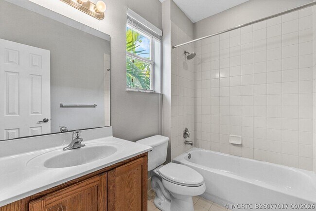 Building Photo - 3097 Laurel Ridge Cir