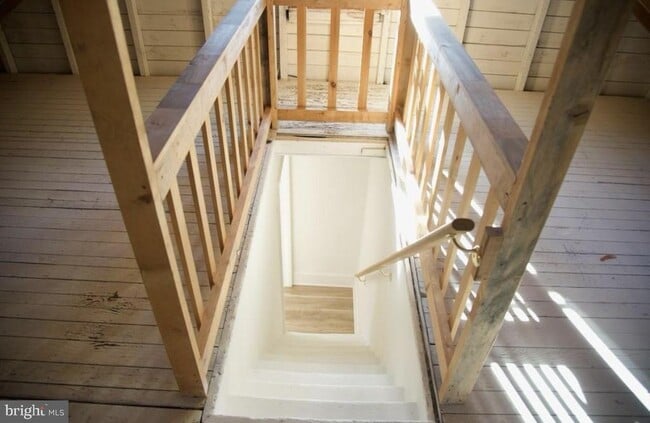 Building Photo - 713 Haverford Rd