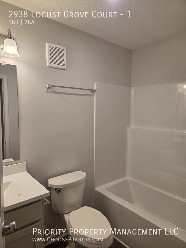 Building Photo - 2938 Locust Grv Ct