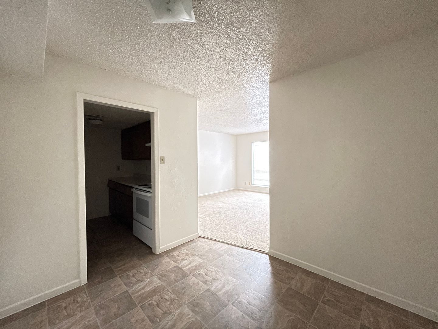 Building Photo - 4308 Lake Rd