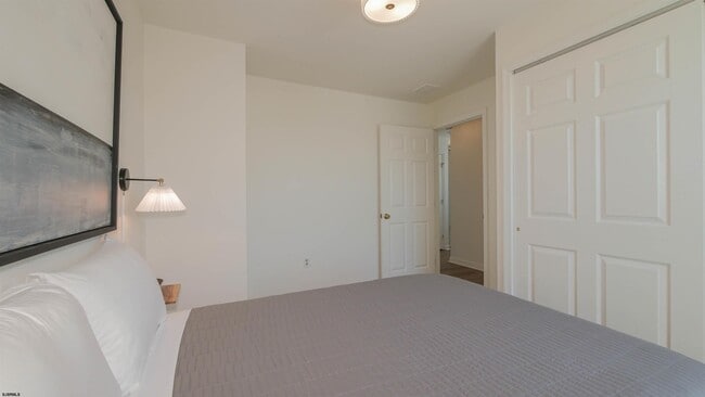 Building Photo - 128 N Rhode Island Ave