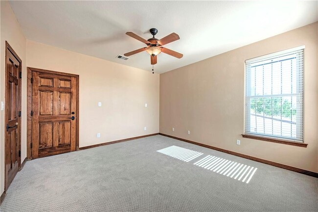 Building Photo - 3206 Constitution Dr