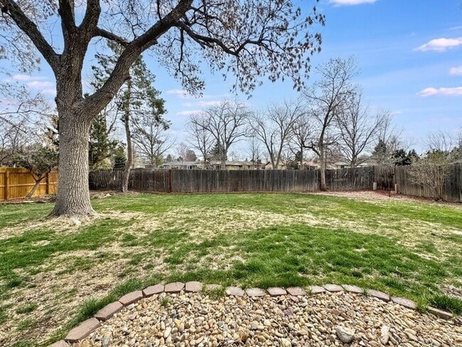 Building Photo - Spacious 4-Bedroom Home with Modern Amenit...