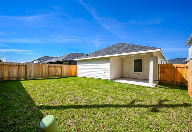 Building Photo - 16738 Paintbrush Holw Ln