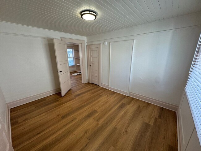 Building Photo - 316 Cliff St