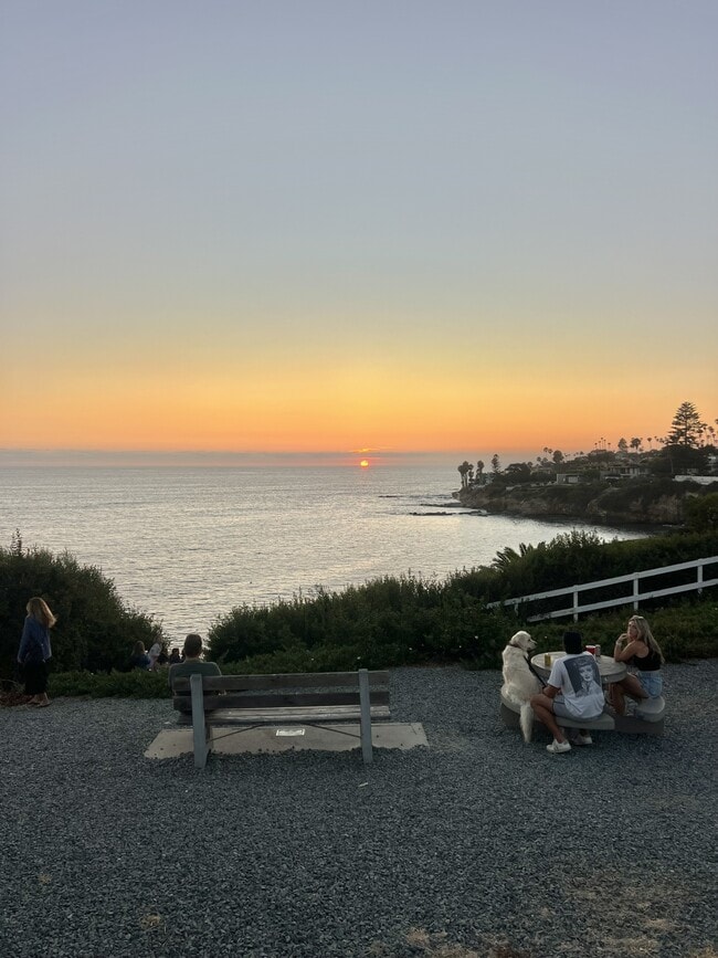 Building Photo - 5726 La Jolla Blvd