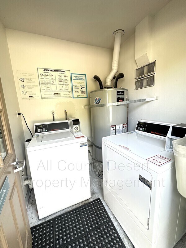 Building Photo - 72714 Willow St