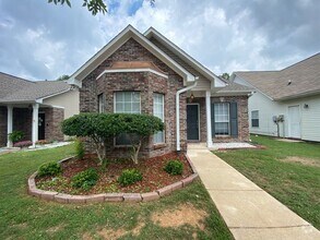 Building Photo - Home for rent in Hoover!!!! Available to V...