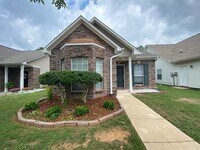 Building Photo - Home for rent in Hoover!!!! Available to V...