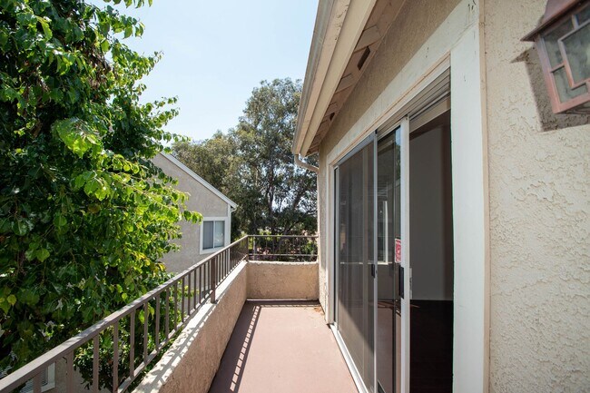 Interior Photo - 15520
