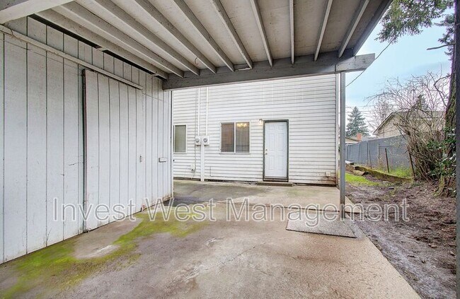 Building Photo - 3802 M St