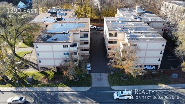 Building Photo - 1390 East St