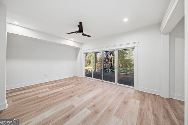 Building Photo - 3784 Pine Needle Dr NW