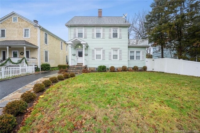 Building Photo - 119 Halstead Ave