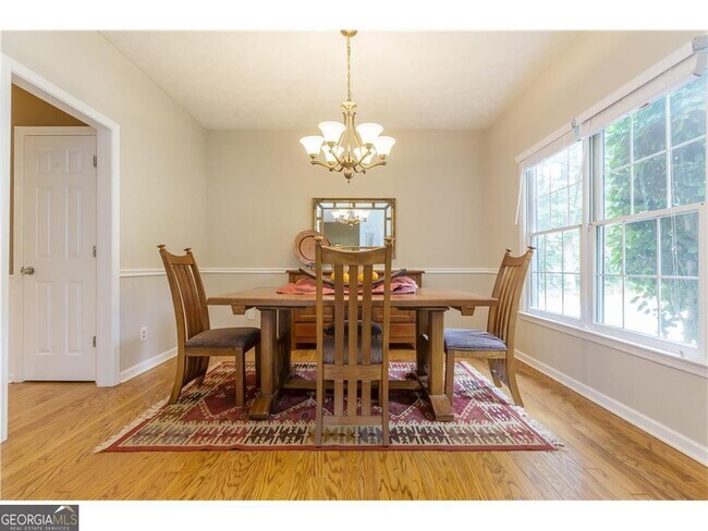 Building Photo - 2807 Forest Wood Dr