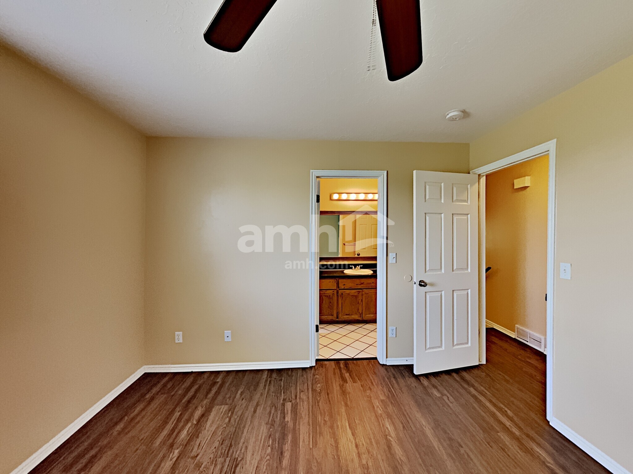 Building Photo - 5729 S 4075 W